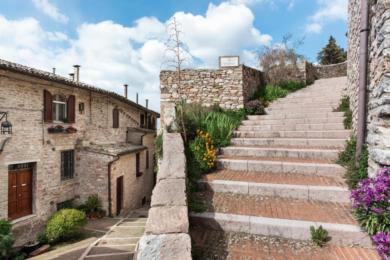 Casa Clara Appartamenti 阿西西 外观 照片