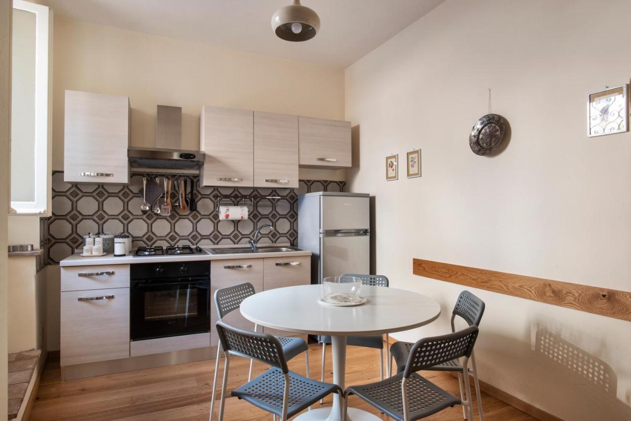 Casa Clara Appartamenti 阿西西 外观 照片